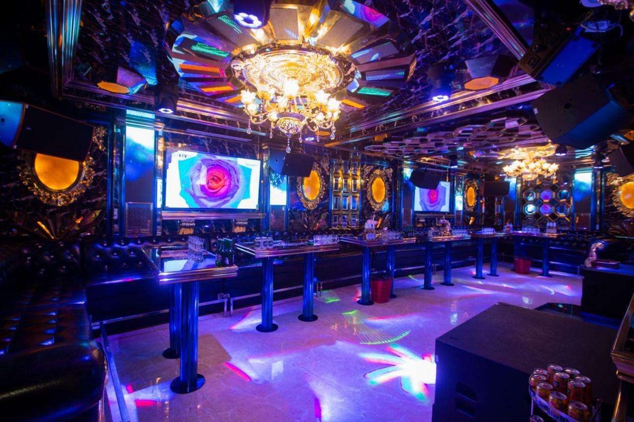 Vinh Yen Westlake Hotel & Resort Vinh Phuc מראה חיצוני תמונה